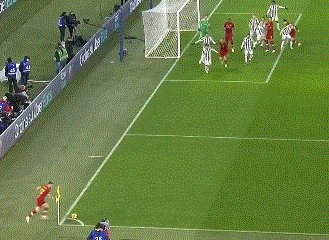 英雄联盟直播-【意甲】7分钟3球逆转 染红后扑点 尤文4比3胜罗马