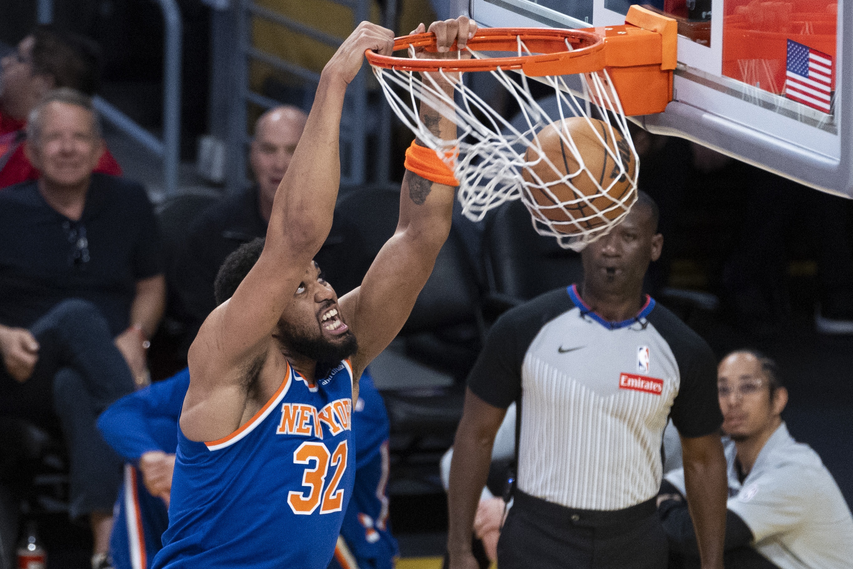 英雄联盟直播-解说：勇士打得不错了&amp;年轻人要抓紧机会成长 唐斯没得到战术倾斜